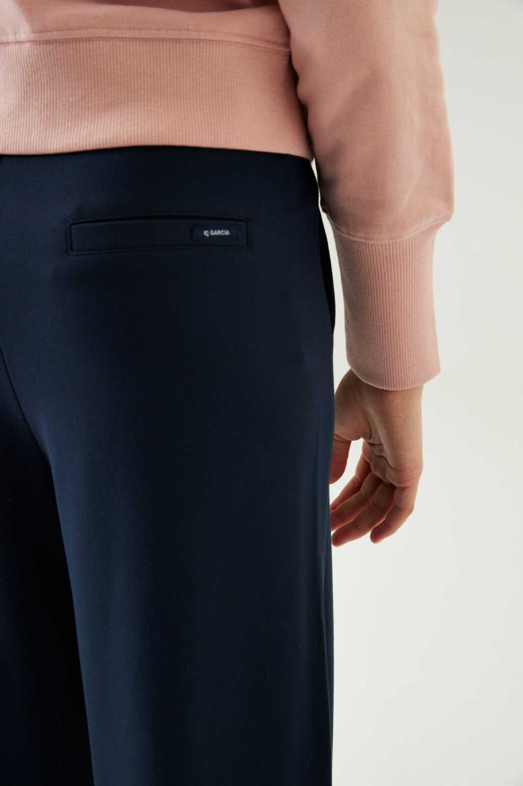 Garcia_fallwinter-2023_3264_K32523-3264_2