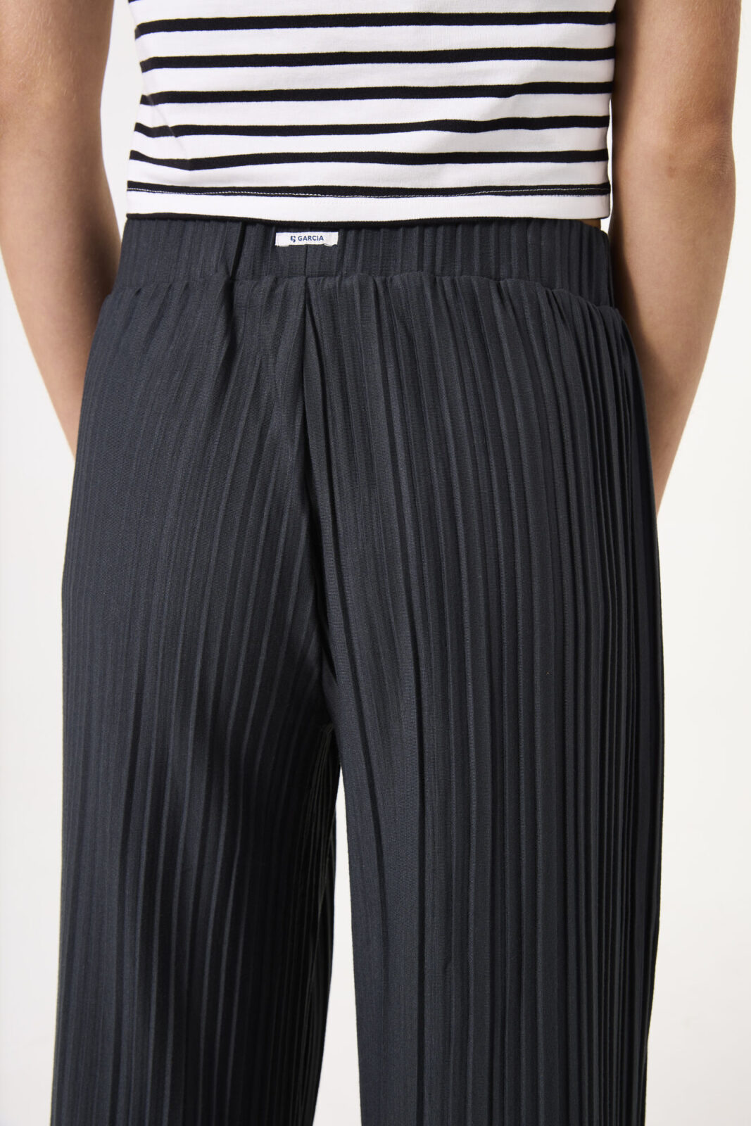Garcia_springsummer-2025_2884_D52525-2884_2