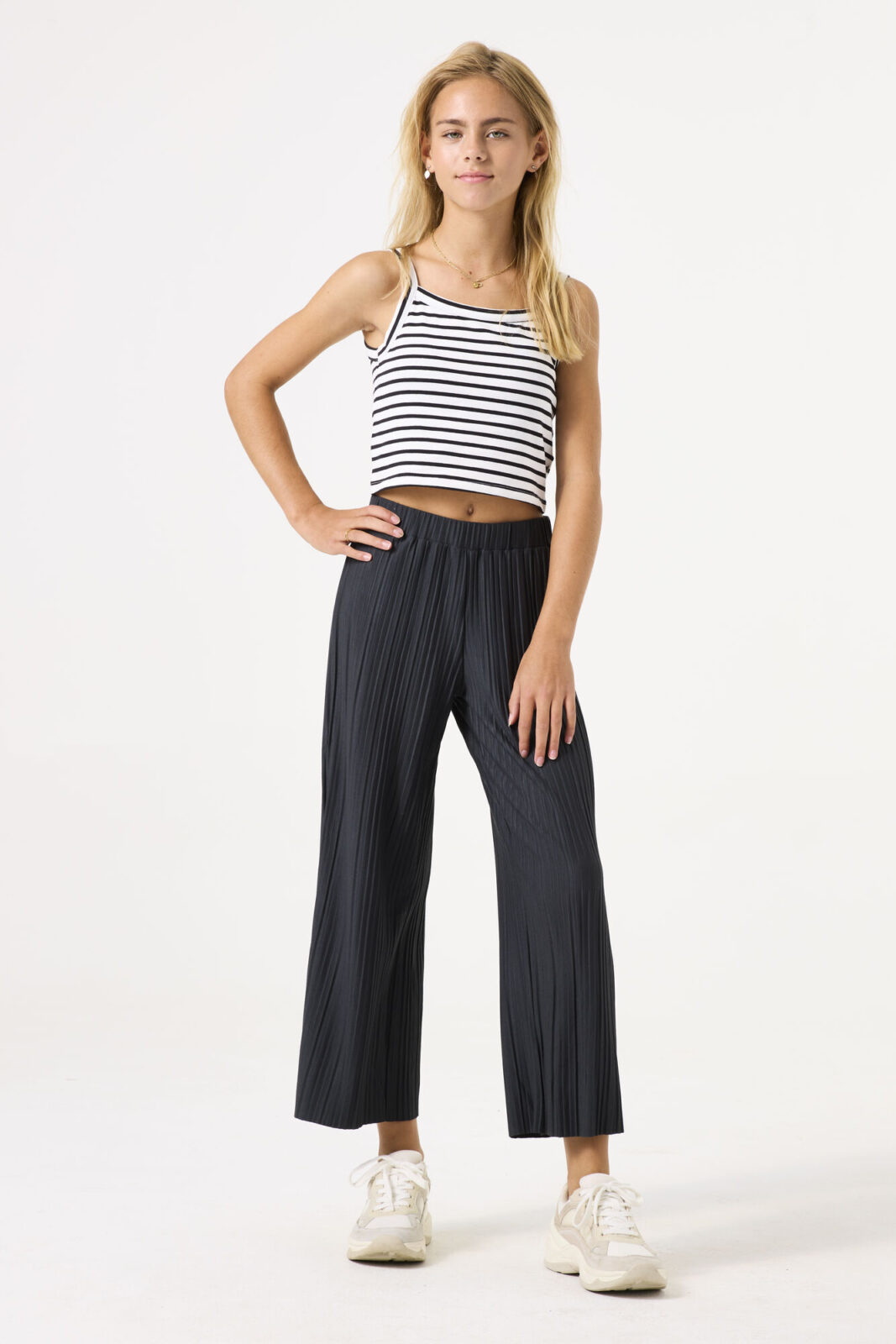 Garcia_springsummer-2025_2884_D52525-2884_3